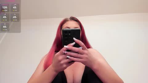 Snapshot of ivy_s chatting on 09-23-25, 10:13 Ivy online show from 09-23-25, 10:13