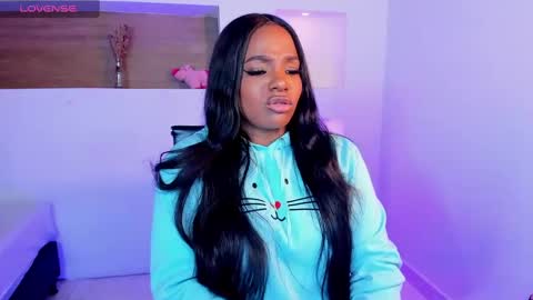 Snapshot of ivybliss8 chatting on 02-20-25, 11:53 i v y  b l i s s online show from 02-20-25, 11:53