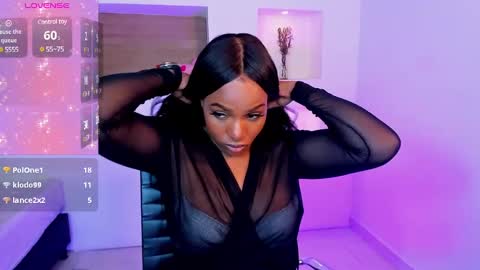 Snapshot of ivybliss8 chatting on 02-24-25, 06:15 i v y  b l i s s online show from 02-24-25, 06:15