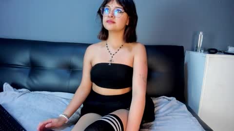 IVY GOTH online show from 02-03-26, 07:19