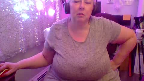 ivyjane3522 online show from 07-03-26, 01:01