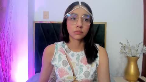 IvyJhonss online show from 10-15-25, 11:43