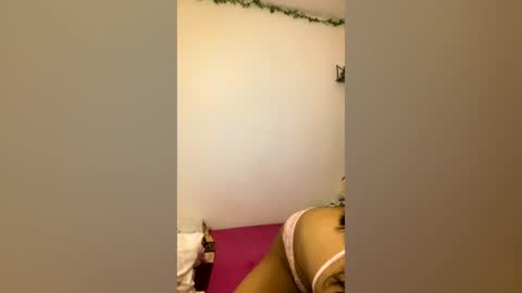 Ivymoon online show from 07-26-26, 02:42