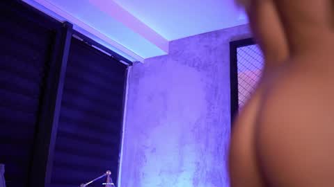 IvyRowa online show from 03-11-25, 10:31