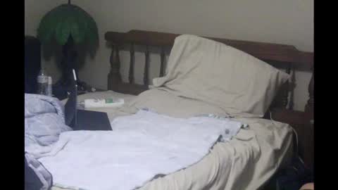 Snapshot of iwhitesmurf chatting on 11-14-25, 05:06 iwhitesmurf online show from 11-14-25, 05:06