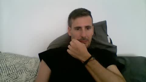 Casandro online show from 10-19-25, 12:17