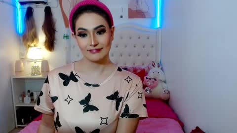 iyotara_miyaka online show from 01-11-25, 03:13