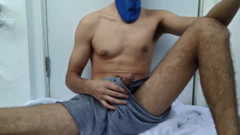 Snapshot of izik22 chatting on 07-13-26, 11:18 izik22 online show from 07-13-26, 11:18