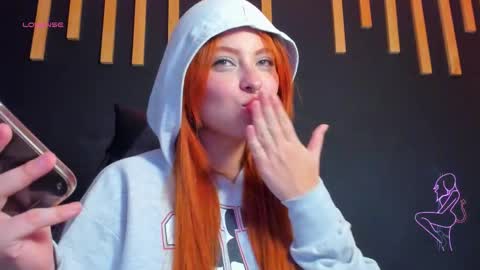 hot izys online show from 10-25-25, 06:10