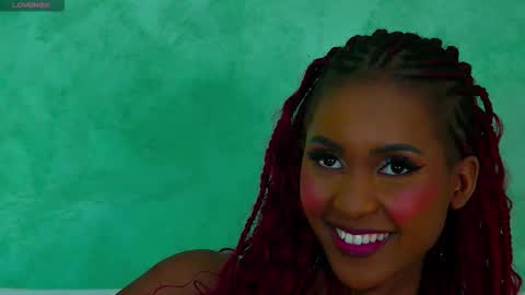 Snapshot of izzie_sugar chatting on 09-21-25, 07:48 Sugar Babe online show from 09-21-25, 07:48