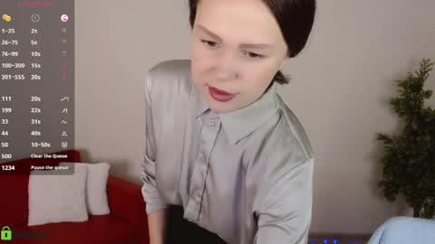 Queen of nylon  Victoria online show from 04-03-26, 05:05