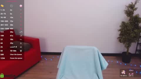 Queen of nylon  Victoria online show from 06-18-26, 05:41