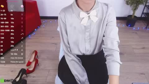 Queen of nylon  Victoria online show from 06-24-26, 05:28