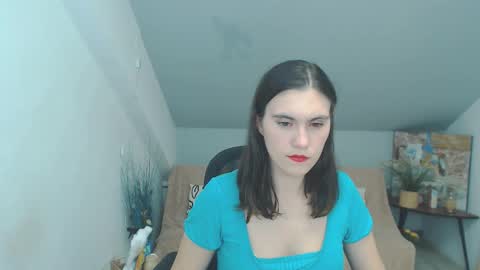 Izzy online show from 11-14-25, 09:02