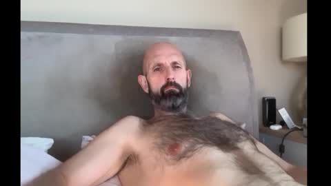 izzysboytoy1 online show from 03-03-26, 10:43