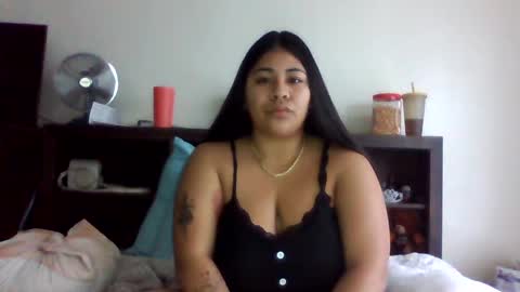 Snapshot of j3ixa chatting on 01-18-25, 10:49 j3ixa online show from 01-18-25, 10:49