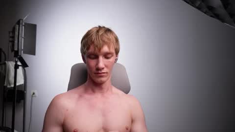 Danny online show from 11-18-25, 06:34