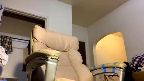 Snapshot of j_boogie_mane chatting on 01-13-25, 11:38 j boogie online show from 01-13-25, 11:38