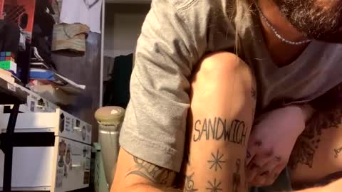 Snapshot of j_boogie_mane chatting on 02-15-25, 03:39 j boogie online show from 02-15-25, 03:39