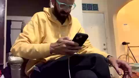 Snapshot of j_boogie_mane chatting on 10-20-25, 03:18 j boogie online show from 10-20-25, 03:18