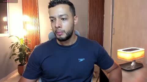 Calix  Independient model Insta and twt Calixsnake online show from 07-25-26, 11:24