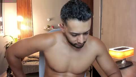 Calix  Independient model Insta and twt Calixsnake online show from 07-28-26, 08:52