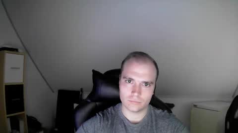 here4y online show from 11-02-25, 09:22