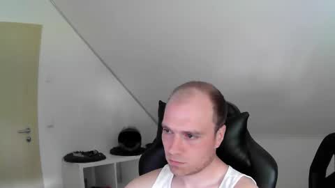 Snapshot of j_german783377 chatting on 05-06-26, 09:47 here4y online show from 05-06-26, 09:47