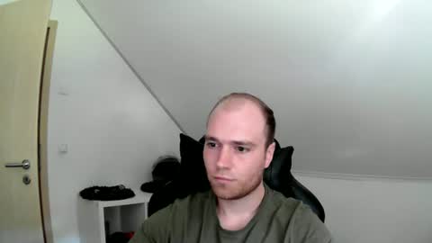 Snapshot of j_german783377 chatting on 06-13-26, 08:01 here4y online show from 06-13-26, 08:01