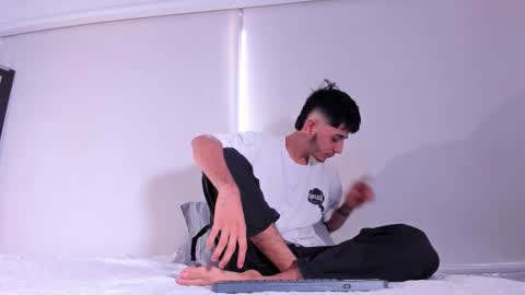 j_martony online show from 11-25-25, 12:05