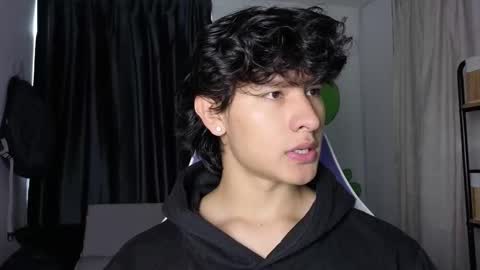 Noah online show from 01-12-26, 01:49