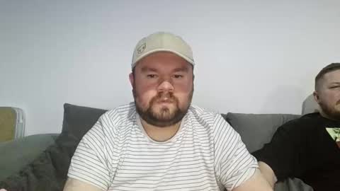 Snapshot of ja_couple chatting on 04-04-26, 08:06 ja_couple online show from 04-04-26, 08:06