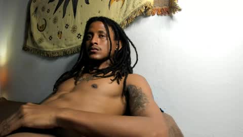 Snapshot of jaacksn chatting on 05-19-26, 11:27 jaacksn online show from 05-19-26, 11:27