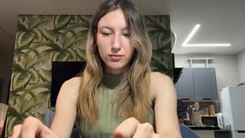 Snapshot of jacalynlatterell chatting on 07-23-26, 06:50 eustoma3 online show from 07-23-26, 06:50