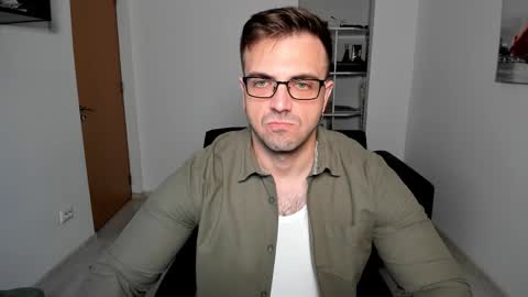 Jace online show from 09-09-25, 04:17