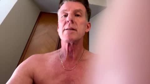 Snapshot of jack2jack_22 chatting on 10-13-25, 02:44 jack2jack_22 online show from 10-13-25, 02:44