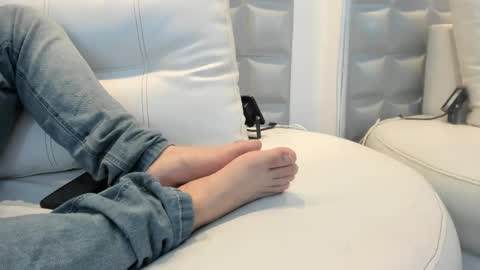 Snapshot of jack_daniel__ chatting on 11-11-25, 01:33 JACK DANIEL online show from 11-11-25, 01:33