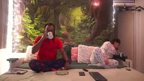 WelcomeEnjoy my Video selection. Im still recovering. Private shows are available today online show from 01-06-26, 04:11