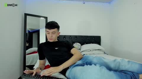 Juan  Jack online show from 10-16-25, 01:06