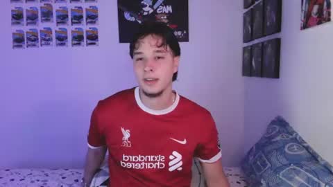 Snapshot of jack_walker190 chatting on 06-17-26, 06:49 J online show from 06-17-26, 06:49