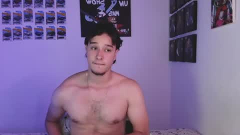 Snapshot of jack_walker190 chatting on 06-25-26, 04:34 J online show from 06-25-26, 04:34
