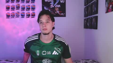 Snapshot of jack_walker190 chatting on 07-08-26, 05:34 J online show from 07-08-26, 05:34