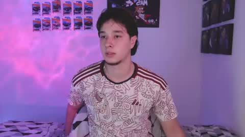 Snapshot of jack_walker190 chatting on 07-19-26, 04:16 J online show from 07-19-26, 04:16