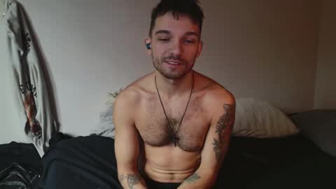 Snapshot of jackdesfeux chatting on 02-13-25, 05:54 Jack  online show from 02-13-25, 05:54