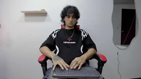 Snapshot of jackestaylor chatting on 11-05-25, 05:07 Jackes Taylor online show from 11-05-25, 05:07