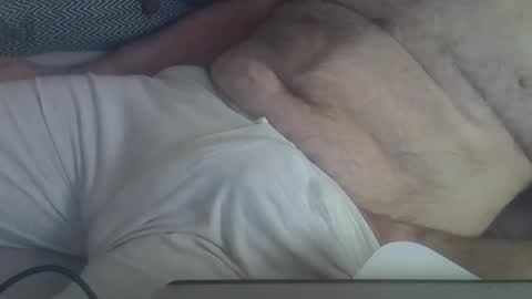 Snapshot of jacket56 chatting on 05-02-26, 10:04 jacket56 online show from 05-02-26, 10:04