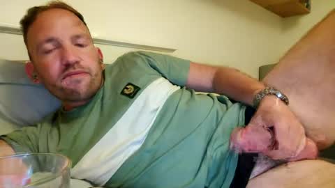 Snapshot of jackhillman3110 chatting on 07-06-26, 12:29 jackhillman3110 online show from 07-06-26, 12:29