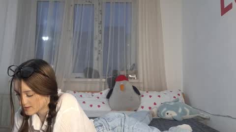 Lisa online show from 02-09-26, 12:09