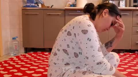 Snapshot of jackmeoffbby chatting on 05-13-26, 08:23 alex and alice online show from 05-13-26, 08:23