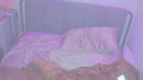 jacknjill113384 online show from 12-28-24, 11:05